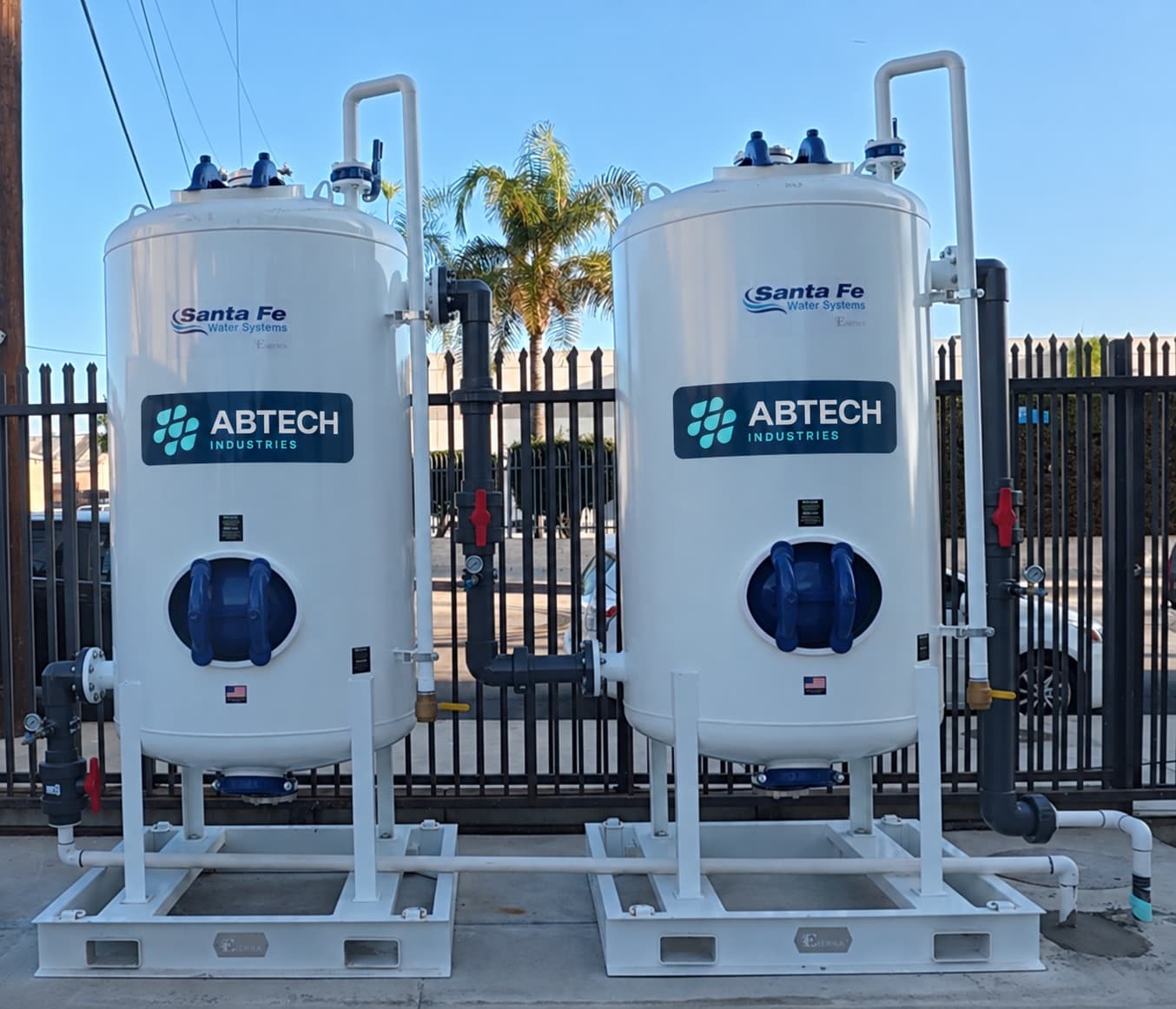 Smart Sponge® treatment vessels on a skid, installed outside a water treatment site